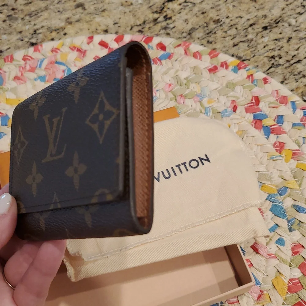 Authentic Louis Vuitton Monogram Cardholder Wallet, Box, Dustbag ... Like New - Picture 4 of 9